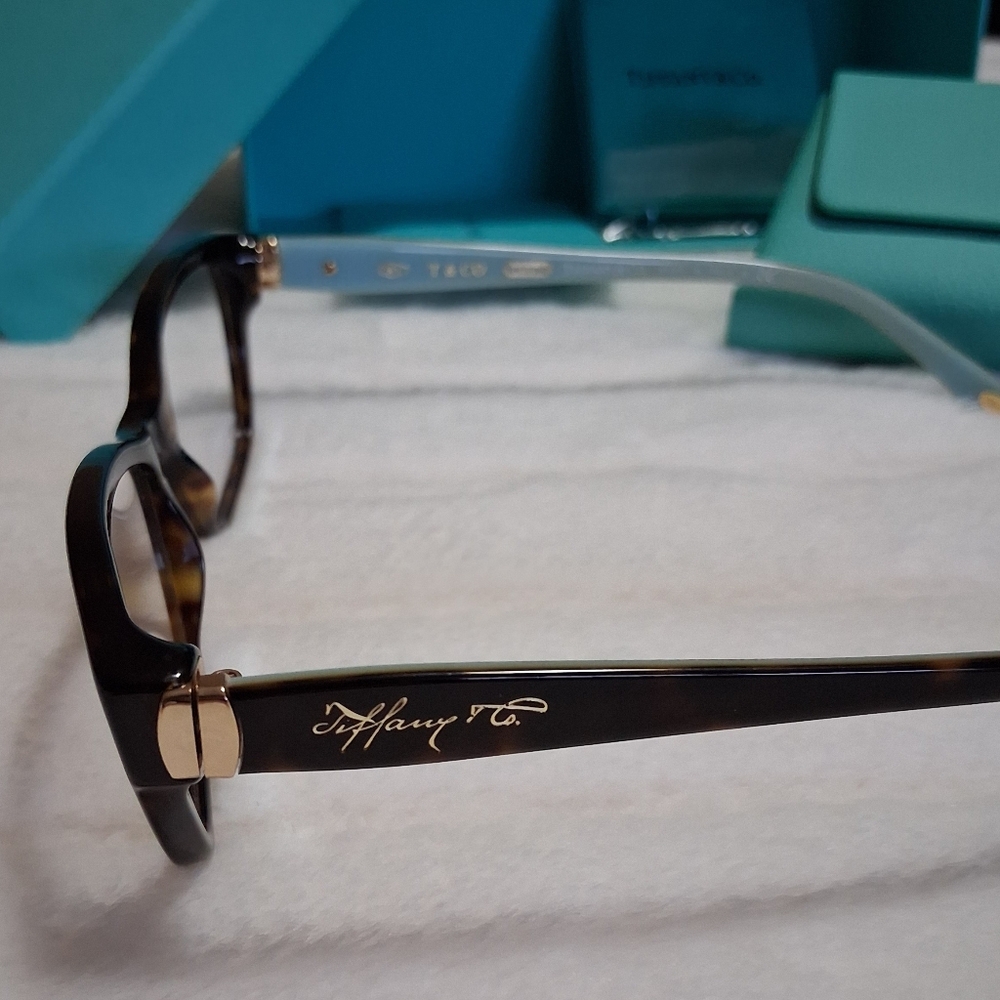 Tiffany & Co.  Tortoise size 55/16/140 Eyeglasses Made in Italy